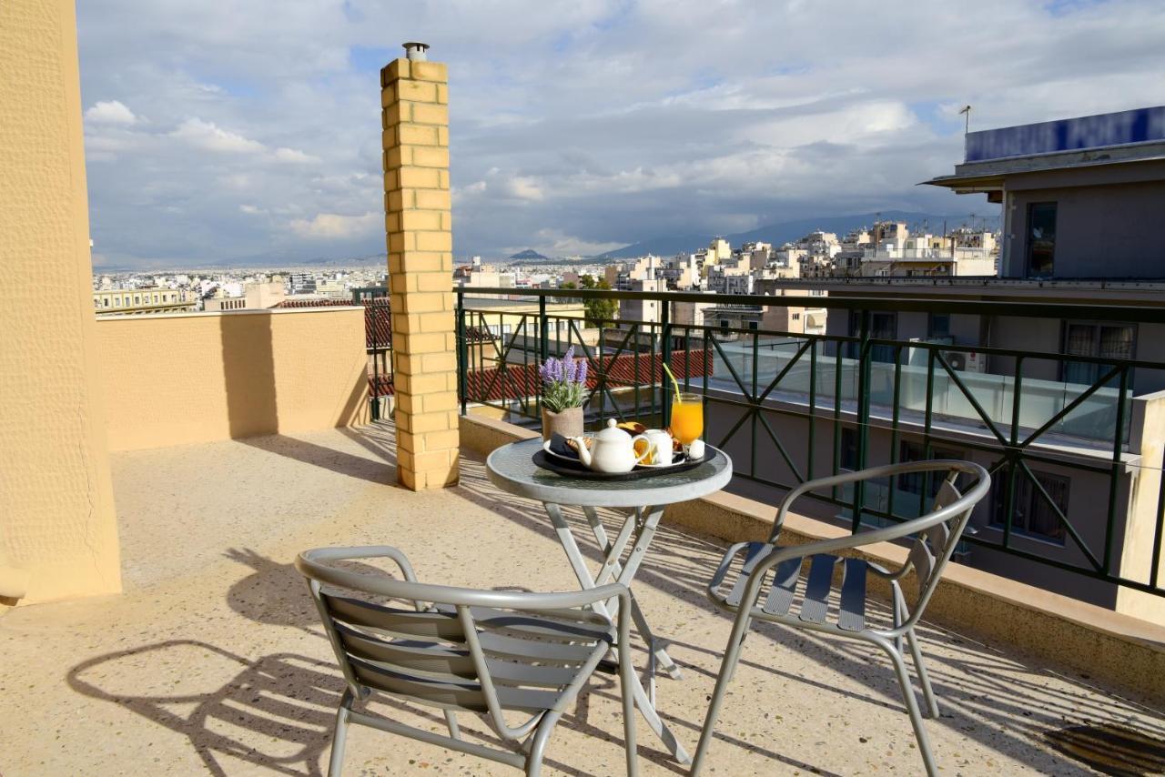 Eva Hotel Pireus Exteriör bild